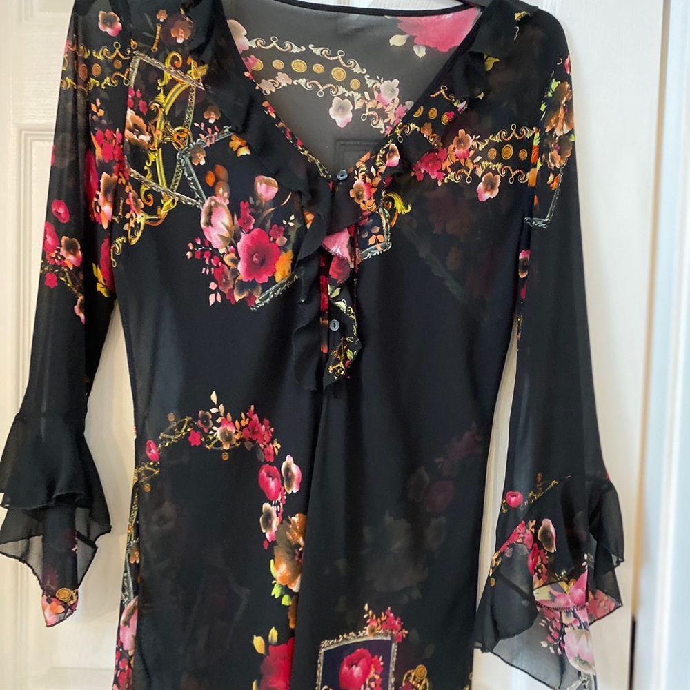 Black floral long sleeve blouse